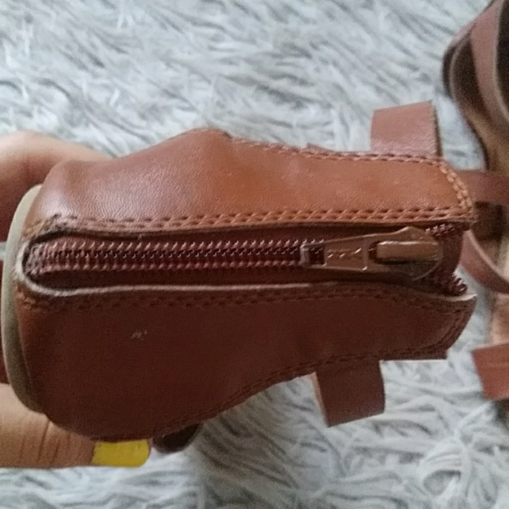 Shoes - Picture 3 of 3